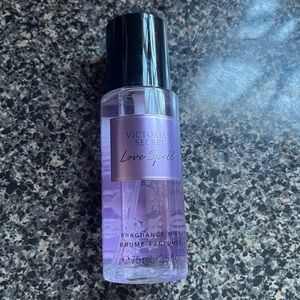 NWOT Victorias Secret Love Spell Perfume